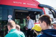Zväčšiť fotografiu - Bezpečnosť detí je pre rodičov prioritou