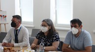 Zväčšiť fotografiu - Členovia strategicko-plánovacieho regiónu novomestského okresu diskutovali o projektových zámeroch - IMG_0019_1
