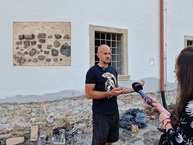 Zväčšiť fotografiu - Draškovičov kaštieľ sa stal náleziskom archeologických artefaktov - 20230721_131458
