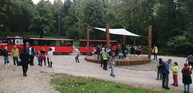 Zväčšiť fotografiu - Južné opevnenie a čerešňový sad v sobotu 1.10.2022 ožili - Cer6_resize
