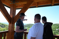 Zväčšiť fotografiu - Na mieste starej oskoruše vyrástla rozhľadňa