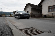 Zväčšiť fotografiu - Rekonštrukcia cesty medzi považskou bystricou a domanižou pokračuje ďalšími etapami - 20230413_TSK_cesty_002w