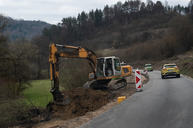 Zväčšiť fotografiu - Rekonštrukcia cesty medzi považskou bystricou a domanižou pokračuje ďalšími etapami - 20230413_TSK_cesty_020w