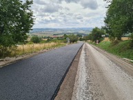 Zväčšiť fotografiu - Spoznávanie krás na oboch stranách hranice uľahčí vynovená cesta - TSK_Myjavsko_rekonštrukcia (4)