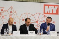 Transformáciu regiónu hornej nitry i rozpracovaný akčný plán bližšie predstavila panelová diskusia, prvé verejné prerokovanie hostila handlová - IMG_0685