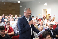 Transformáciu regiónu hornej nitry i rozpracovaný akčný plán bližšie predstavila panelová diskusia, prvé verejné prerokovanie hostila handlová - IMG_0787