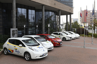 Zväčšiť fotografiu - Trenčianska župa rokovala o možnostiach spolupráce so slovenskou agentúrou životného prostredia - 20191019_TSK_elektromobily_04