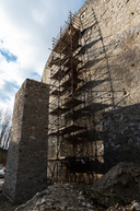 Zväčšiť fotografiu - Trenčiansky hrad odkryje vďaka projektu trebuchet viacero nových zákutí - 20200224_TN_hrad_012w_zmensena