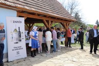 Zväčšiť fotografiu - V pohraničných obciach ľudí hranice nikdy nerozdelili