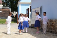 Zväčšiť fotografiu - V pohraničných obciach ľudí hranice nikdy nerozdelili