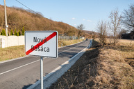 Zväčšiť fotografiu - Vďaka cezhraničnému projektu bolo vynovených viac ako 7,6 km cesty na oboch stranách hranice - TSK_Zlepšenie dostupnosti Bošáckej doliny_strih pásky_mini (48 of 54)