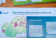 Zväčšiť fotografiu - Za modrú oblohu bojujeme aj pred župným úradom - TSK_Svetový deň čistého ovzdušia_mini (7 of 14)
