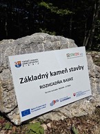 Zväčšiť fotografiu - Začala výstavba 30-metroej rozhľadne