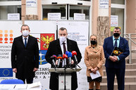 Zväčšiť fotografiu - Zmluva na národný projekt pre hornú nitru podpísaná! - 20201110_PD_TK_008w
