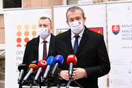 Zväčšiť fotografiu - Zmluva na národný projekt pre hornú nitru podpísaná! - 20201110_PD_TK_022w