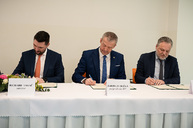 Zväčšiť fotografiu - Agrorezort podporí stredné aj vysoké školy poľnohospodárskeho zamerania - TSK_Memorandum Pruské_mini (13 of 31)