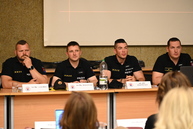 Zväčšiť fotografiu - Bezpečnosť na školách v kraji sa zlepšuje vďaka spolupráci polície a riaditeľov škôl
