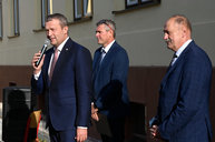 Zväčšiť fotografiu - Brány župných stredných škôl prekročilo takmer 16 tisíc študentov - 20210902_TSK_skoly_017w