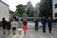 Zväčšiť fotografiu - Brány župných stredných škôl prekročilo takmer 16 tisíc študentov - 20210902_TSK_skoly_043w