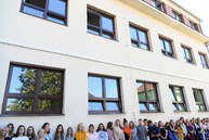 Budova novomestskej soš obchodu a služieb na weisseho ulici sa od začiatku školského roka pýši viac ako 140-timi novými oknami - 20190904_TSK_skoly_054w
