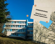 Zväčšiť fotografiu - Budúci stredoškoláci, pozor, vypĺňate len jednu prihlášku! - GYMY-01