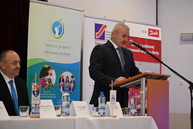 Zväčšiť fotografiu - Budúcnosť strojárstva: súťaž hostili z modernizovaných priestorov