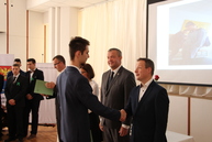 Dnes si prevzali maturitné vysvedčenia, zajtra nastupujú do práce - SOŠ PUCHOV (15)