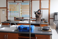 Dubnickí študenti sa tešia z nového multifunkčného ihriska a prírodovedných laboratórií - IMG_1602