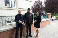Zväčšiť fotografiu - Gymnázium má nové oplotenie, pribudnú aj bezbariérové prvky