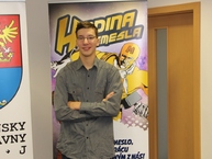 Hrdina remesla už má svoj notebook - HRDINA (4)