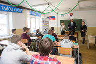 Zväčšiť fotografiu - Kraj chce prilákať žiakov na nedostatkové odbory - asistenti_II_5