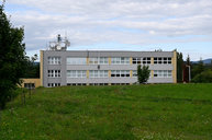 Zväčšiť fotografiu - Kraj modernizuje telocvičňu myjavskej priemyslovky - 20210902_TSK_skoly_200w