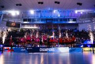 Zväčšiť fotografiu - Medzi majsterkami európy v hádzanej kadetiek sú aj dve študentky našich stredných škôl