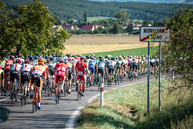 Medzinárodné cyklistické preteky okolo slovenska po roku opäť povedú naprieč trenčianskym krajom - 31693098ae297a3ae1a2e1ac32f