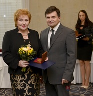 Minister školstva ocenil 4 pedagógov zo škôl v trenčianskom kraji za ich celoživotný prínos v rámci rozvoja školstva - 49460