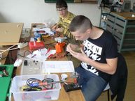 Mladí elektrotechnici súťažili v soš pod sokolicami v trenčíne - image013