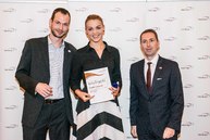 Mladých ľudí z trenčianskeho kraja, ktorí sa neboja veľkých cieľov ocenil britský veľvyslanec medzinárodnou cenou vojvodu z edinburghu - Karolina Kiripolska