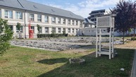 Multifunkčné ihrisko na gymnáziu v púchove už aj s hracou plochou - 20190718_085945