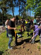 Zväčšiť fotografiu - Na deň zeme poslala škola odkaz do budúcnosti