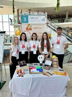 Zväčšiť fotografiu - Na veľtrhu podnikateľských talentov bodovalo niekoľko župných škôl