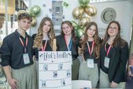 Zväčšiť fotografiu - Na veľtrhu podnikateľských talentov bodovalo niekoľko župných škôl