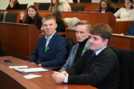Zväčšiť fotografiu - Na župe zasadol mládežnícky parlament s novým vedením