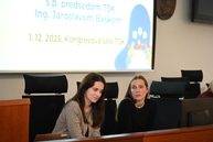 Zväčšiť fotografiu - Na župe zasadol mládežnícky parlament s novým vedením