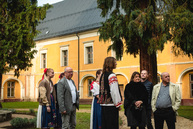 Zväčšiť fotografiu - Národná kultúrna pamiatka sa mení na modernú školu - TSK_SOŠ Pruské_strecha_intrák_mini-48