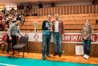Zväčšiť fotografiu - Nepočujúci si zmerali sily na turnaji v trenčine - TSK_športový deň nepočujúcich TN_mini-16