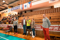 Zväčšiť fotografiu - Nepočujúci si zmerali sily na turnaji v trenčine - TSK_športový deň nepočujúcich TN_mini-17
