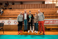 Zväčšiť fotografiu - Nepočujúci si zmerali sily na turnaji v trenčine - TSK_športový deň nepočujúcich TN_mini-20