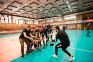 Zväčšiť fotografiu - Nepočujúci si zmerali sily na turnaji v trenčine - TSK_športový deň nepočujúcich TN_mini-23