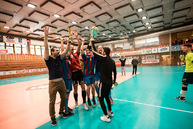 Zväčšiť fotografiu - Nepočujúci si zmerali sily na turnaji v trenčine - TSK_športový deň nepočujúcich TN_mini-25