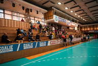 Zväčšiť fotografiu - Nepočujúci si zmerali sily na turnaji v trenčine - TSK_športový deň nepočujúcich TN_mini-3